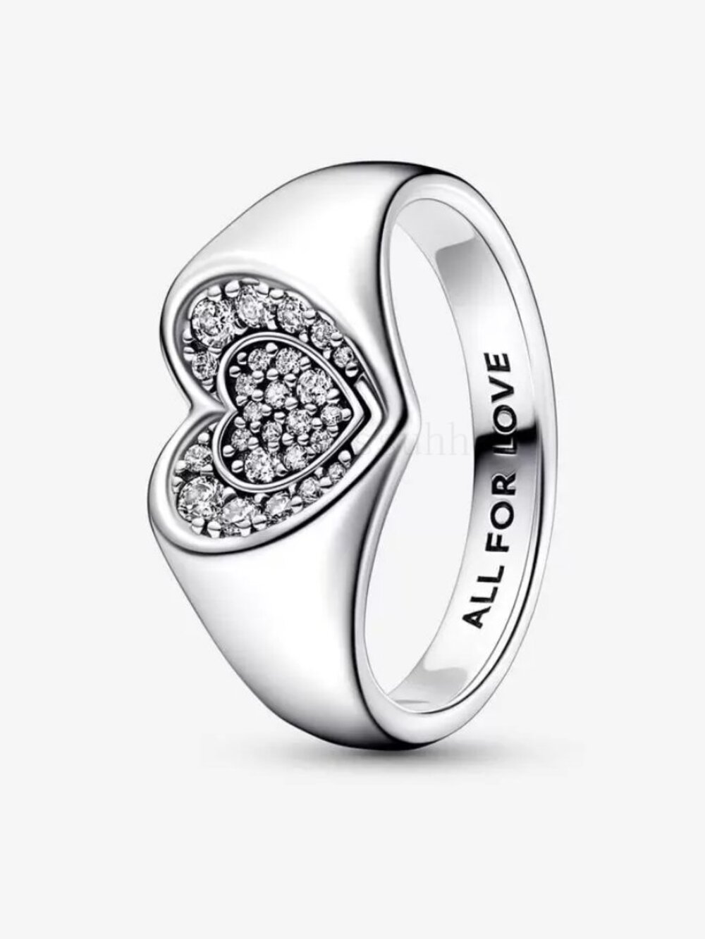 Pandora Radiant Heart Pavé Signet Ring
